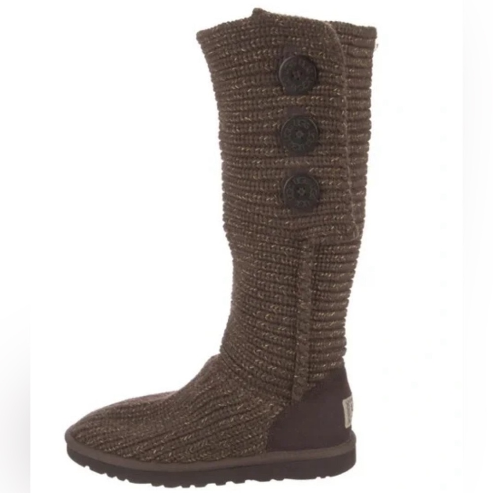 Ugg Sz 5 Classic Tall 3 Button Cardy Sweater Brown Boots sheepskin foldover